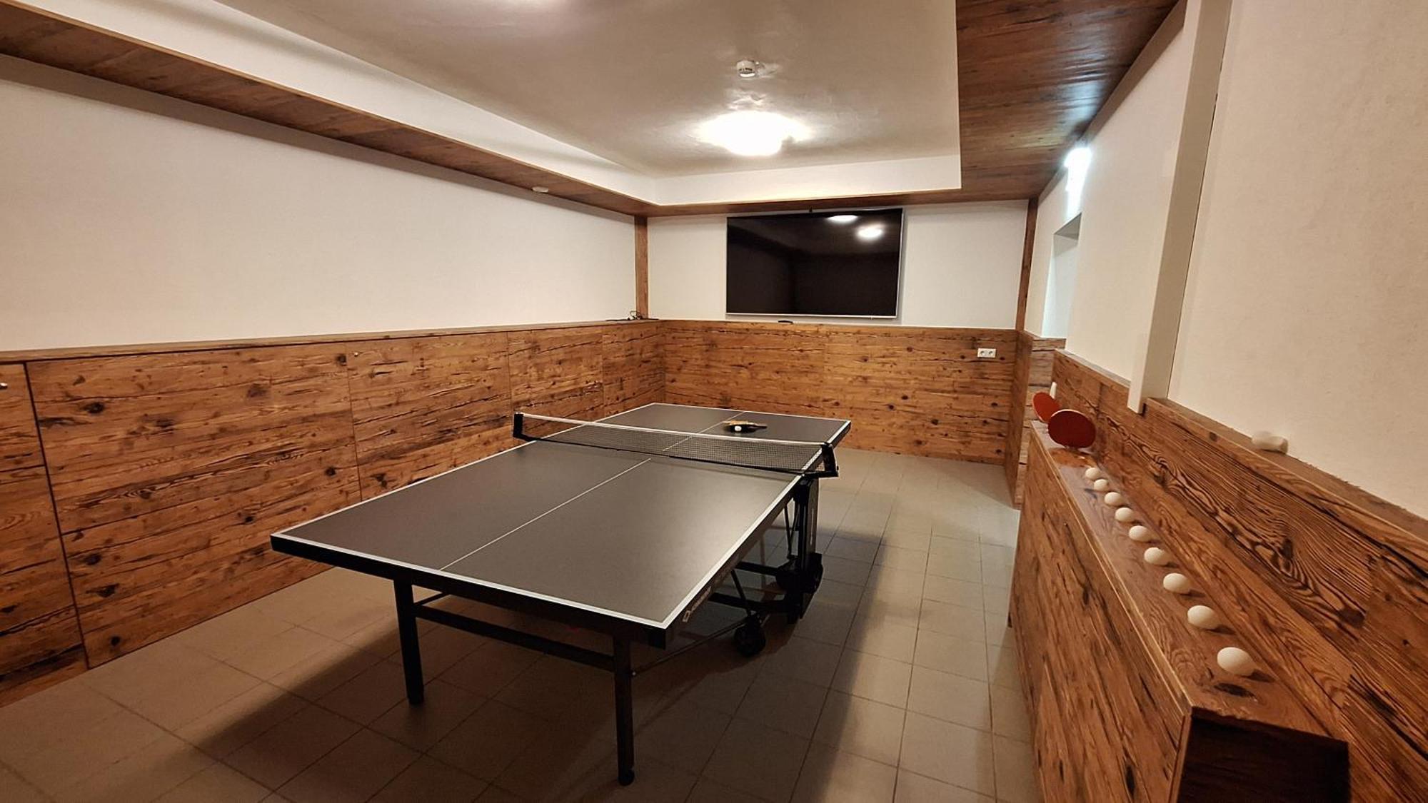 Apart- Und Wellnesshotel Dachsteinresort Russbach am Pass Gschuett Exterior photo